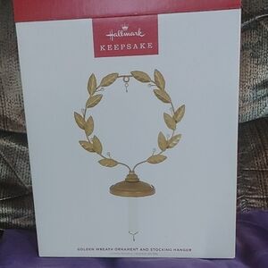 Hallmark Keepsake Gold Wreath Hanger